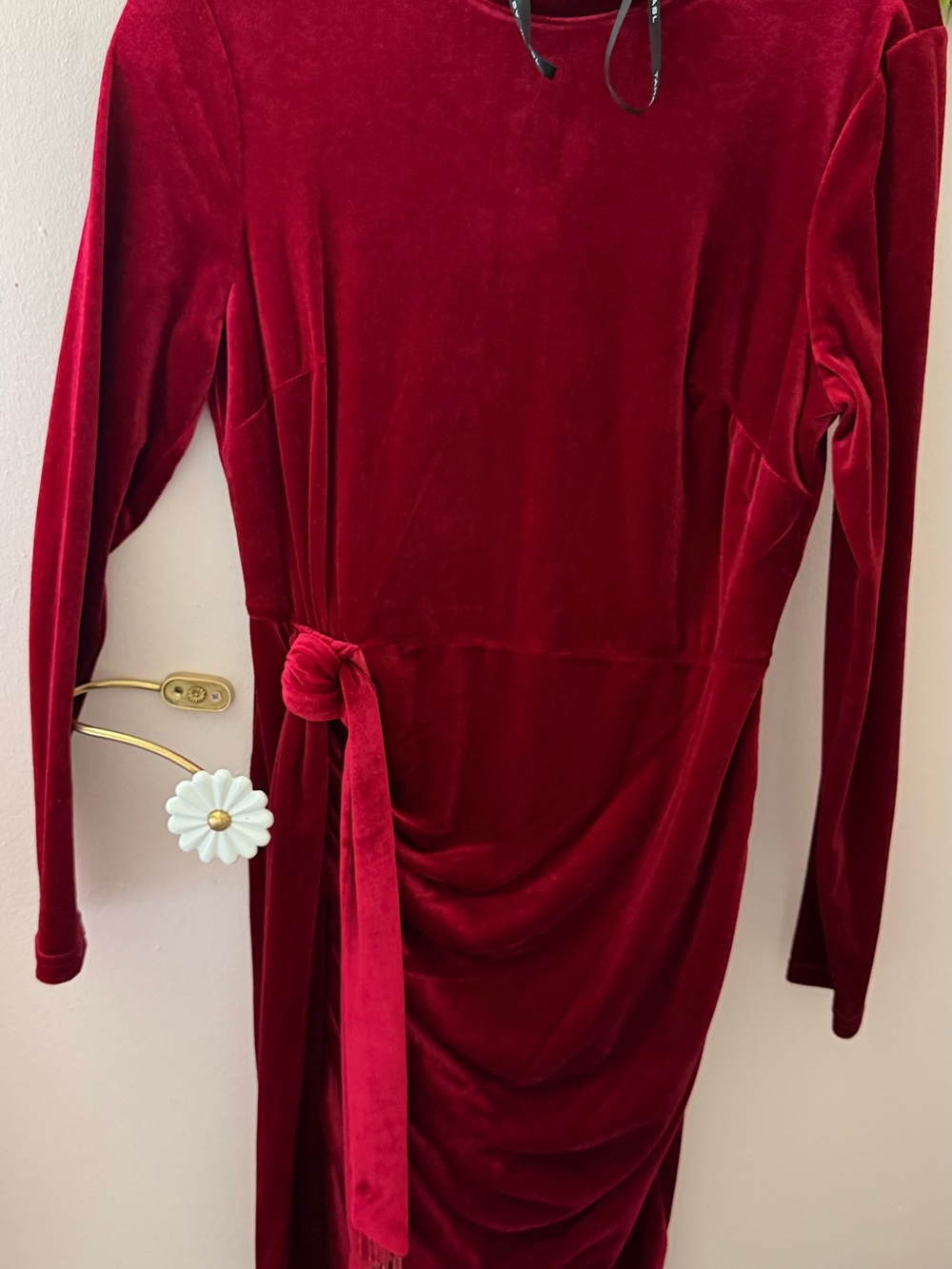 Tahari ASL Deep Red Velvet Long-Sleeve Wrap Dress